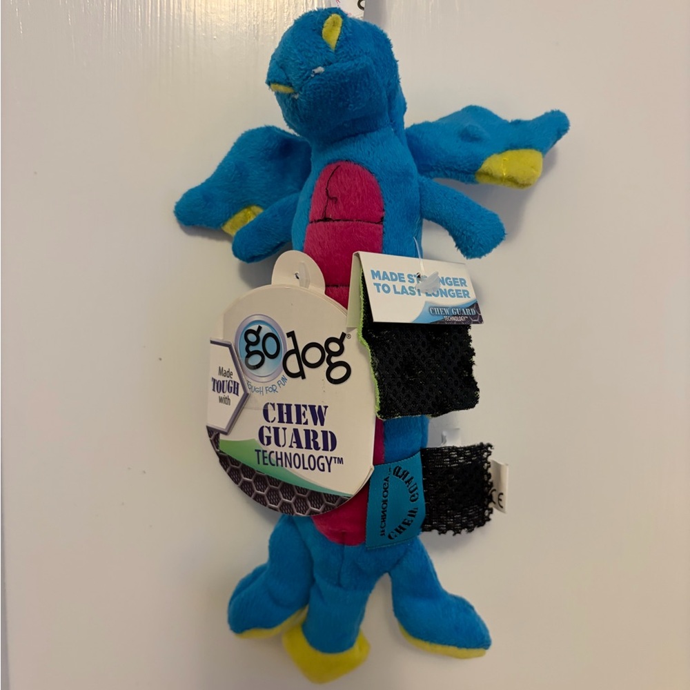 NWT Go Dog Toy Dragon with Chew Guard